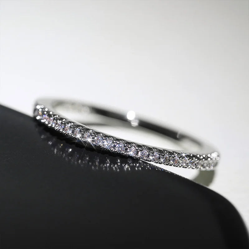 Elegant Thin Zirconia Ring – Minimalist Modern Design