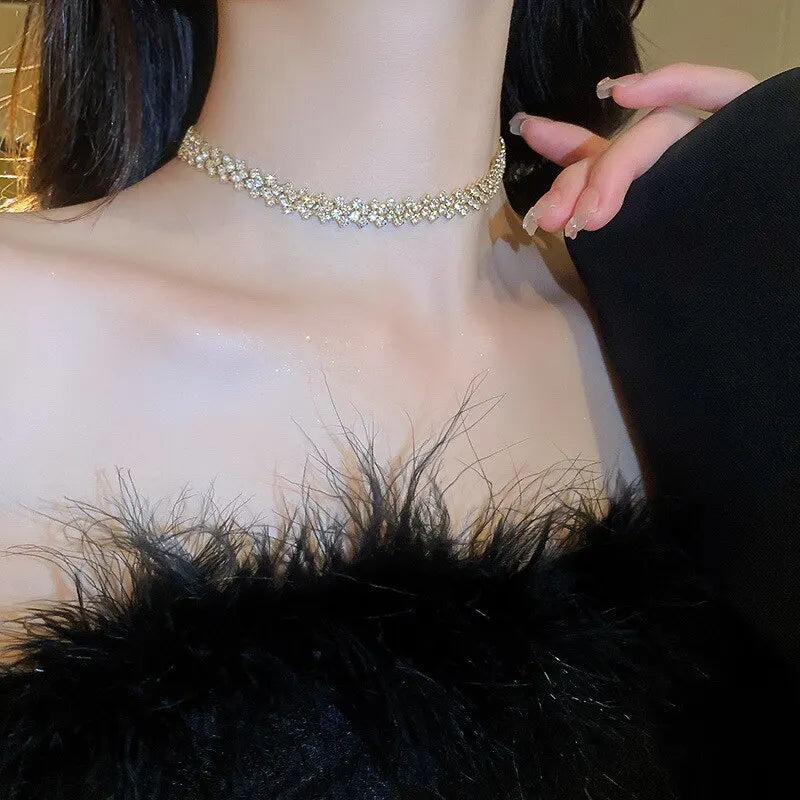 The Radiance Choker – A Luxury Full-Rhinestone Masterpiece