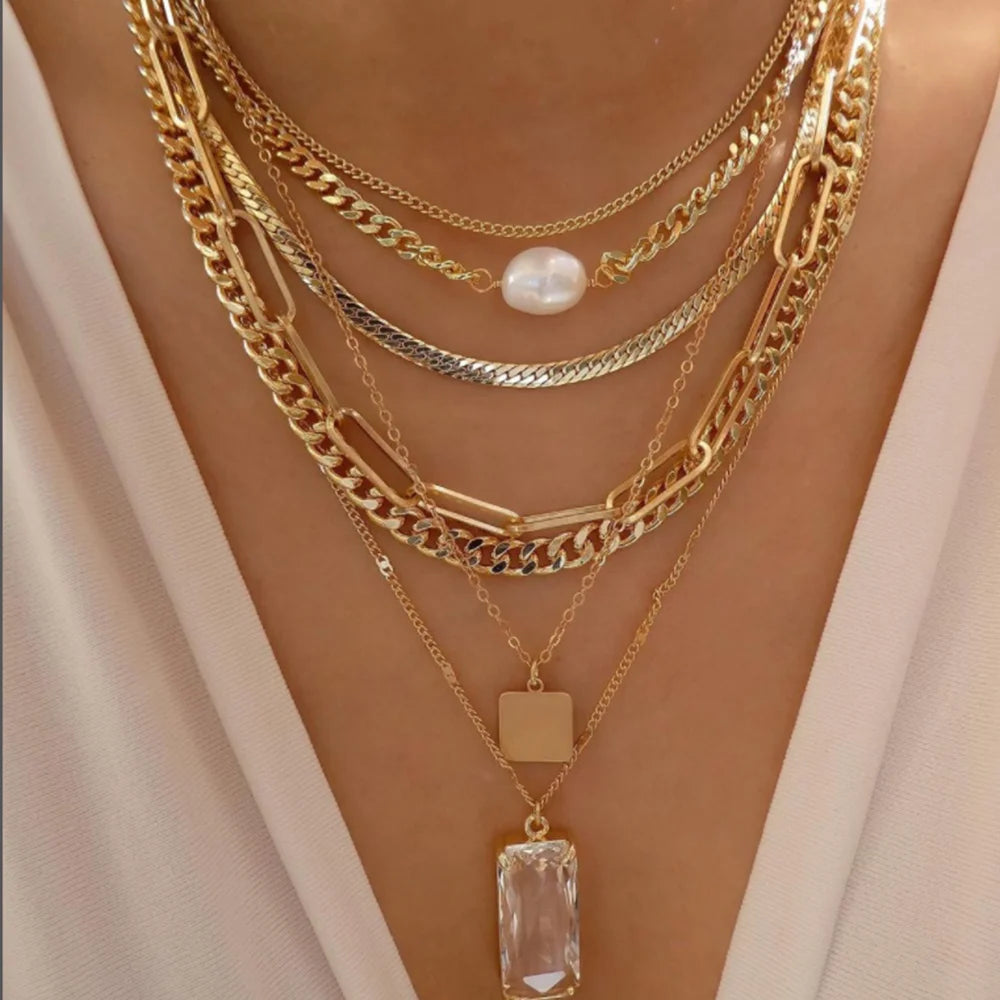 Vintage Gold Stacking Necklace – Multi-Layer Crystal Pendants