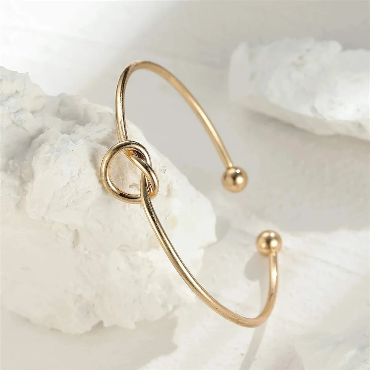 Imperium Twist Texture Stainless Steel Bracelet – Luxe Edition