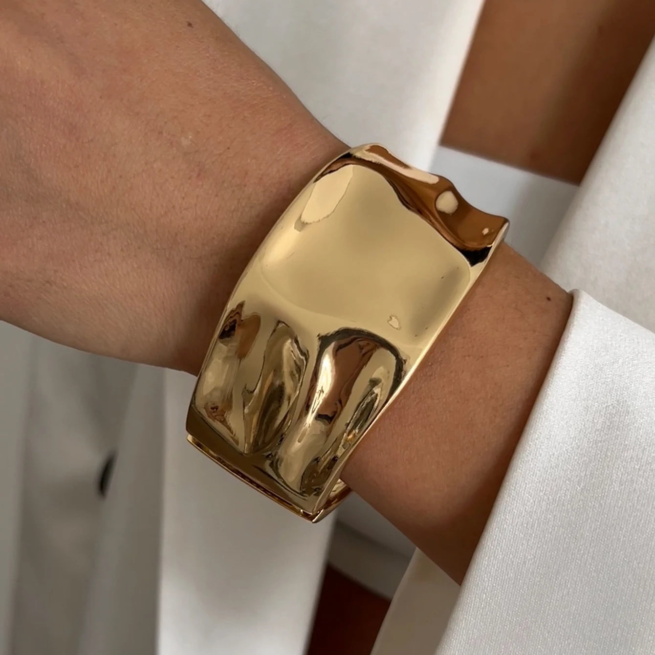 Vintage Gold Wide Cuff Bracelet - Sophira Luxe Edition