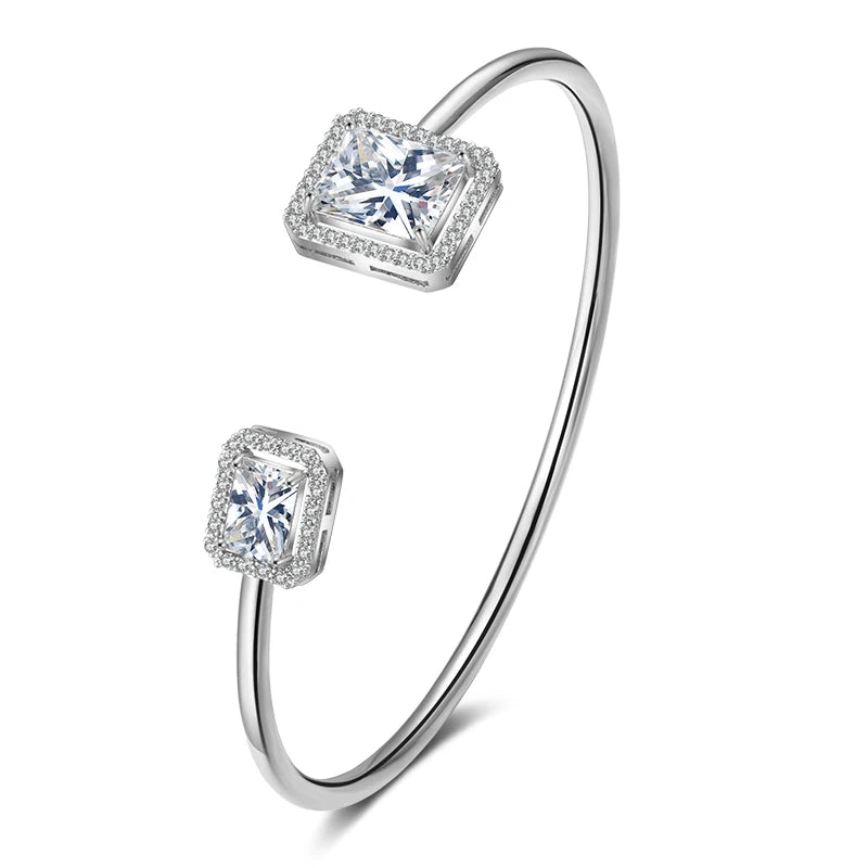 Luxury Gold Geometric Cuff Bangle – Cubic Zirconia Style Bracelet