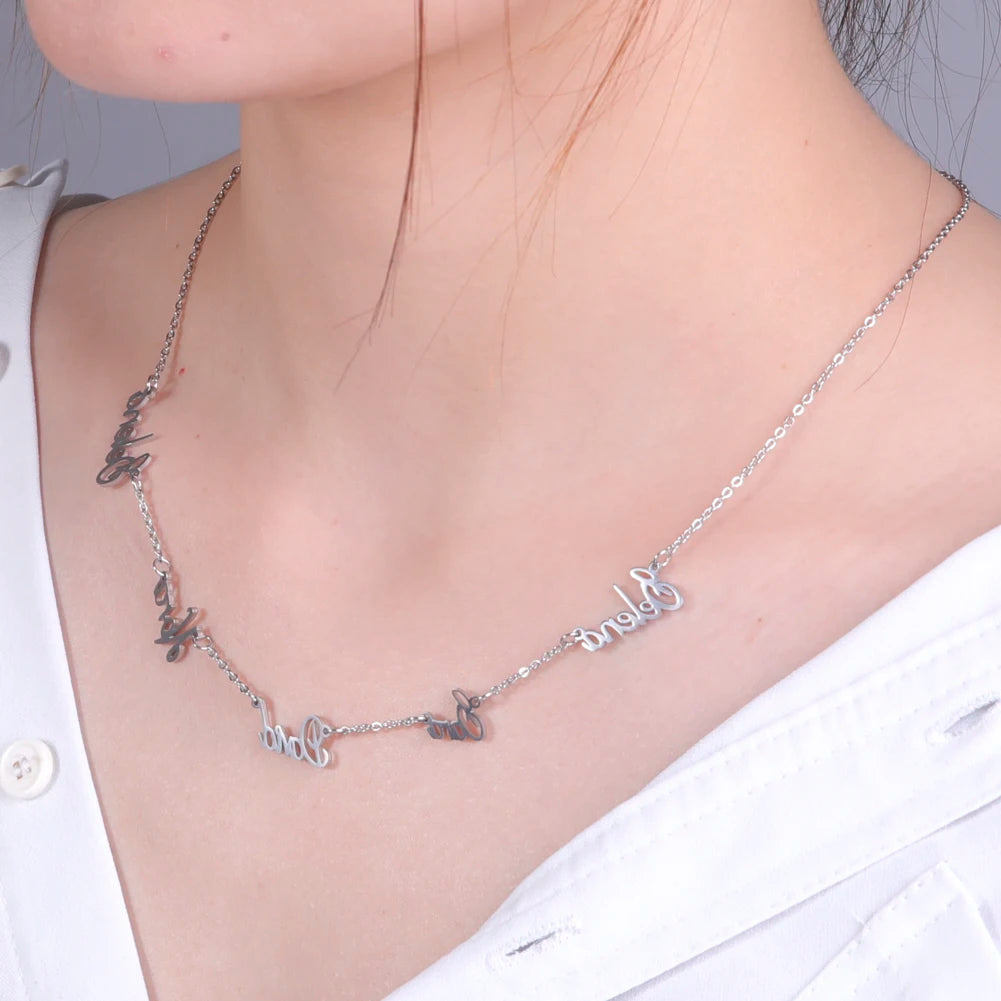 Custom Golden Name Choker – Engrave Multiple Names for a Truly Personal Touch