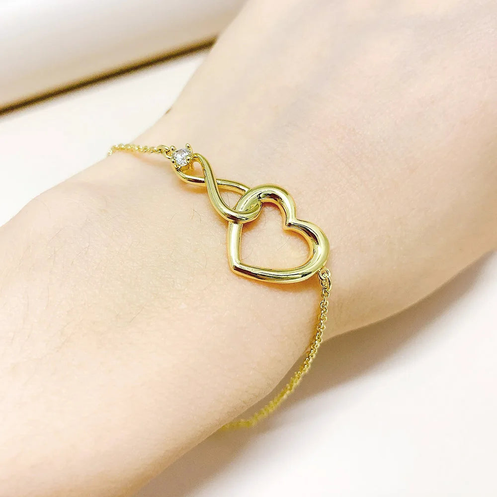 Korean Style Crystal Heart Bracelet – Elegant Rose Gold Charm Bangle