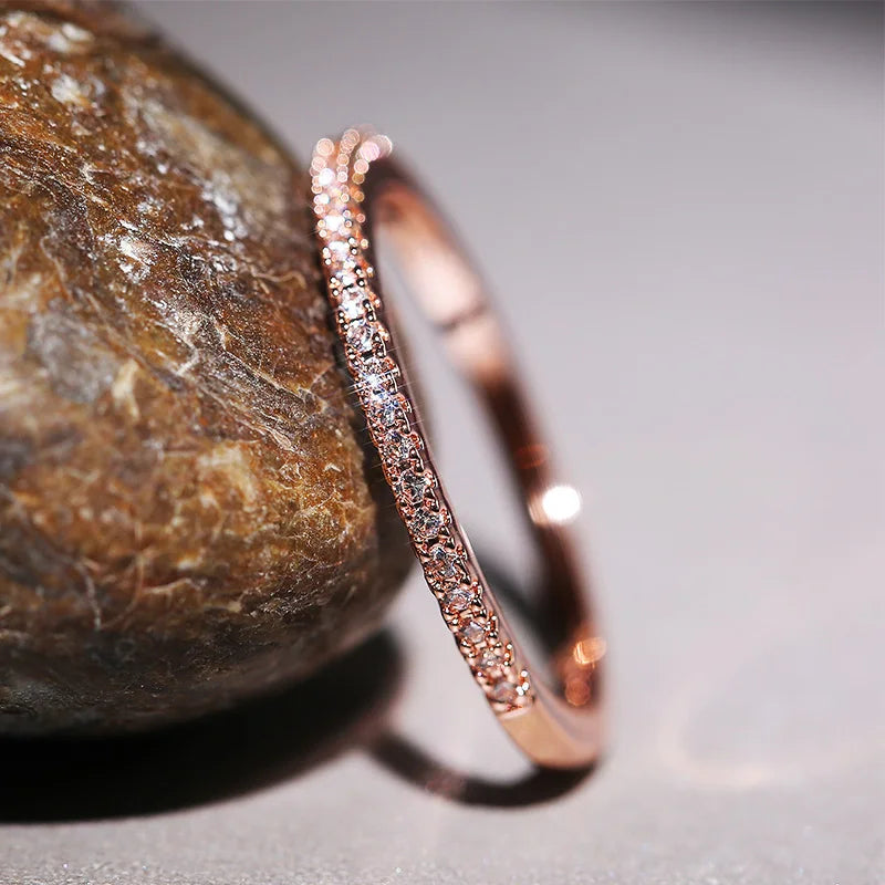Elegant Thin Zirconia Ring – Minimalist Modern Design