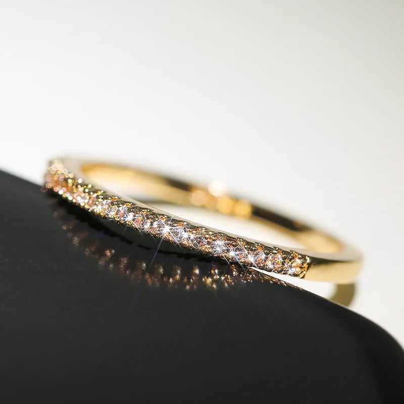 Elegant Thin Zirconia Ring – Minimalist Modern Design
