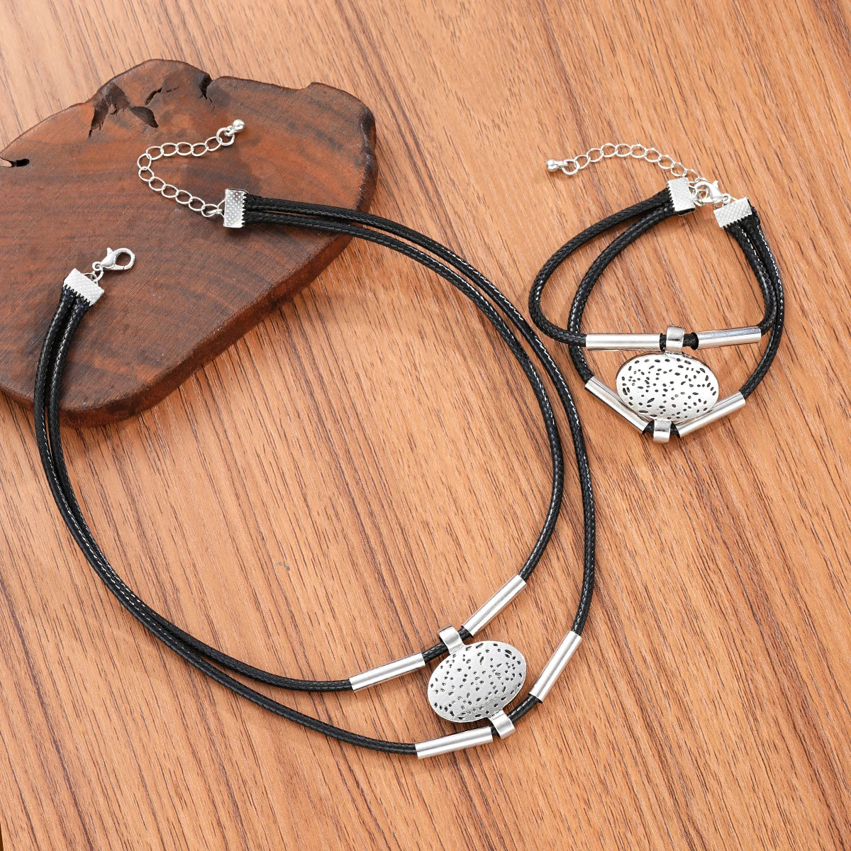 The Verona Set – Vintage Oval Chain & Faux Leather Necklace & Bracelet Duo