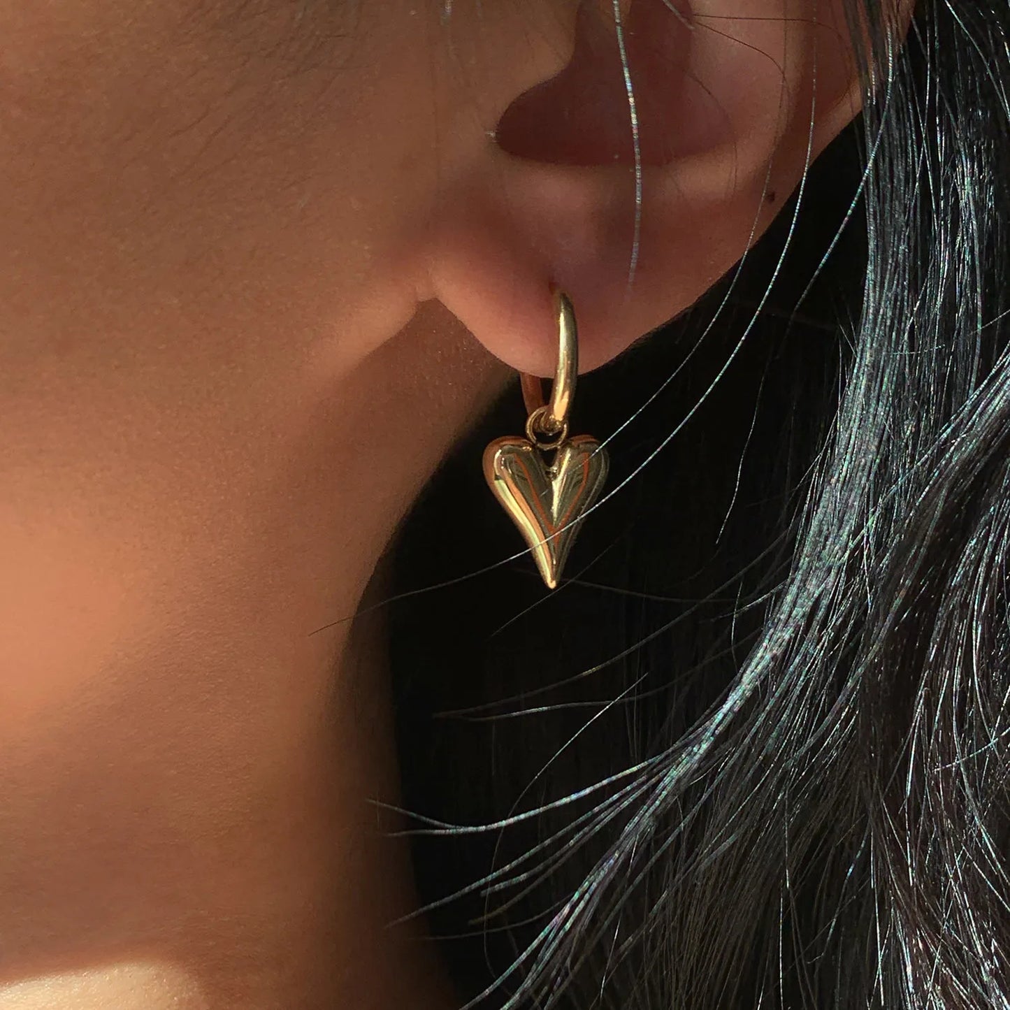 SHOW MORE LOVE HEART EARRINGS