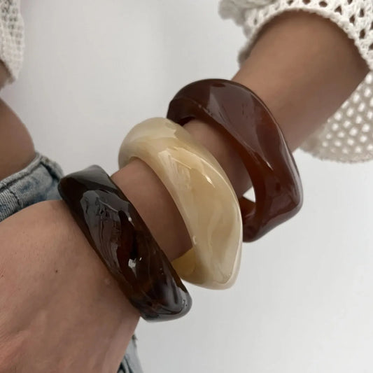 Luxury Wide Geometric Bracelet – Modern Street Glam