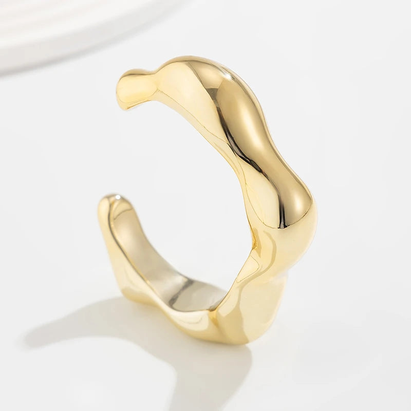Sculpted Curve Bangle – Bold Irregular Statement Cuff