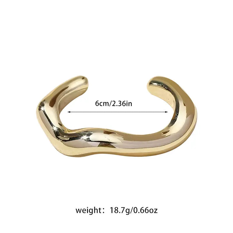 Sculpted Curve Bangle – Bold Irregular Statement Cuff