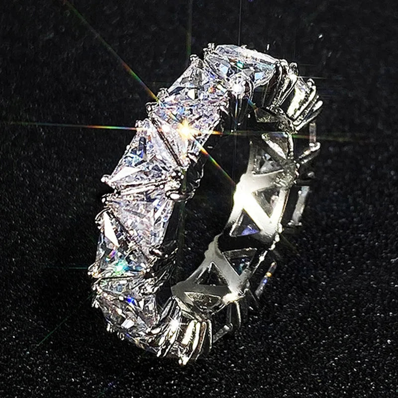 Elegant Triangular Zircon Ring – Cubic Zirconia in Sterling Silver