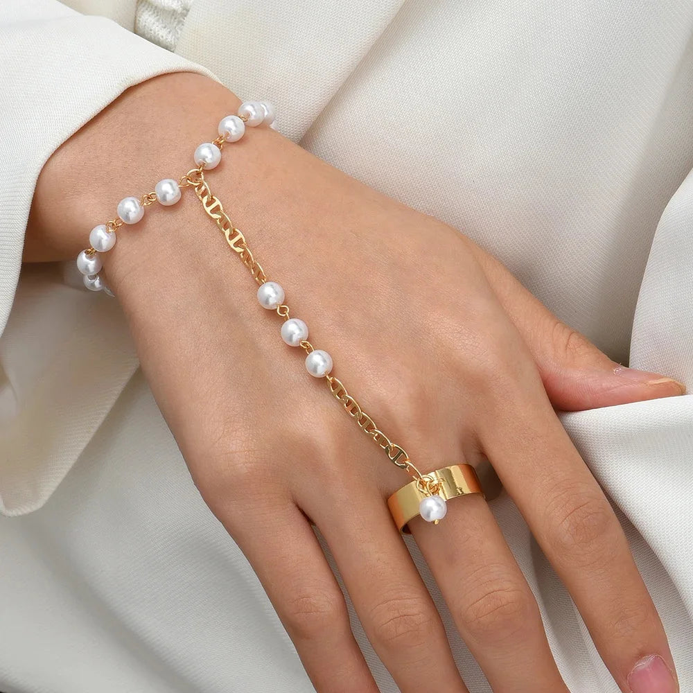 Aurum Bond Golden Bracelet & Ring Chain