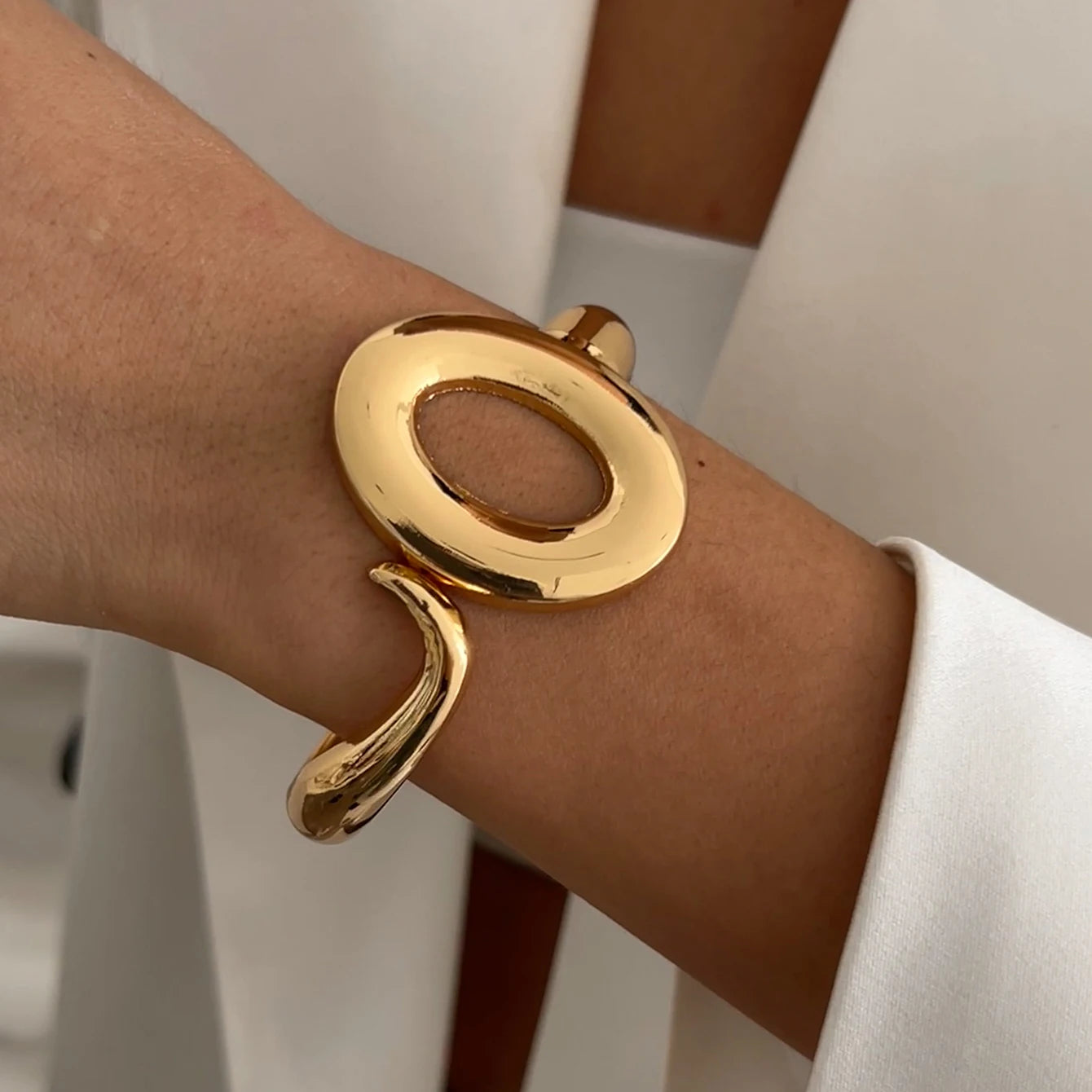 Vintage Gold Wide Cuff Bracelet - Sophira Luxe Edition