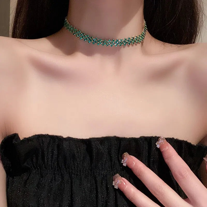 The Radiance Choker – A Luxury Full-Rhinestone Masterpiece