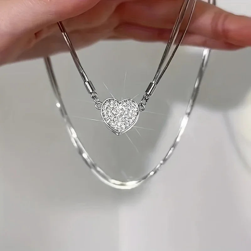 Elegant Heart Zircon Pendant Necklace – Multilayer Clavicle Chain with Magnetic Clasp