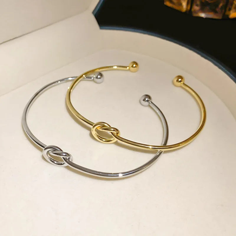 Imperium Twist Texture Stainless Steel Bracelet – Luxe Edition