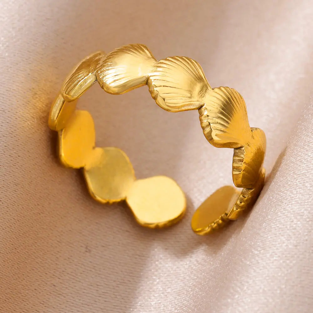 Stella Nova Rings – Adjustable Gold-Tone Stainless Steel with Star & Shell