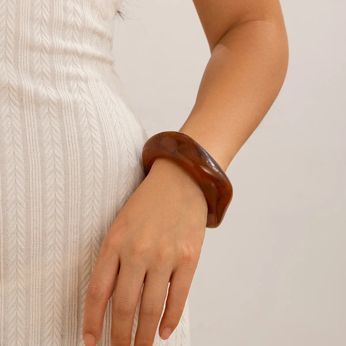 Luxury Wide Geometric Bracelet – Modern Street Glam
