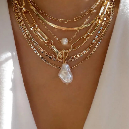 Vintage Gold Stacking Necklace – Multi-Layer Crystal Pendants