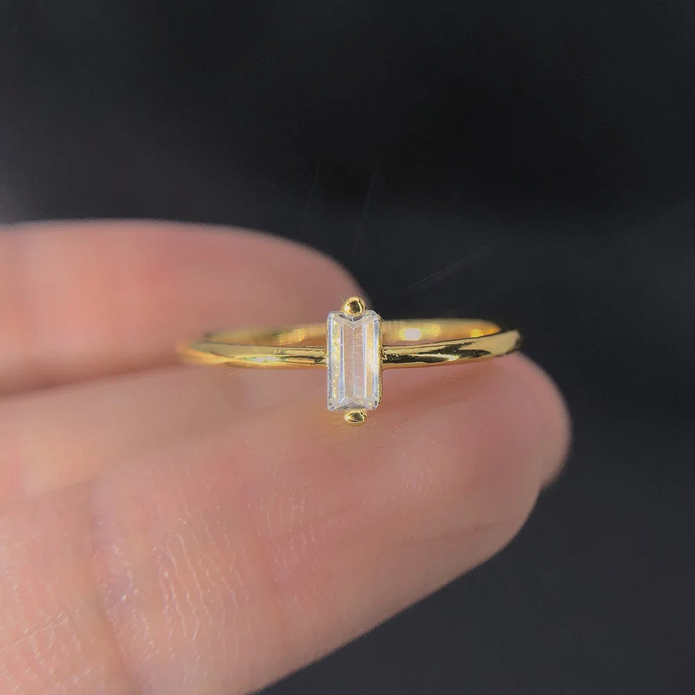 Elegant Geometric Ring – Zirconia Jewelry for all occasions