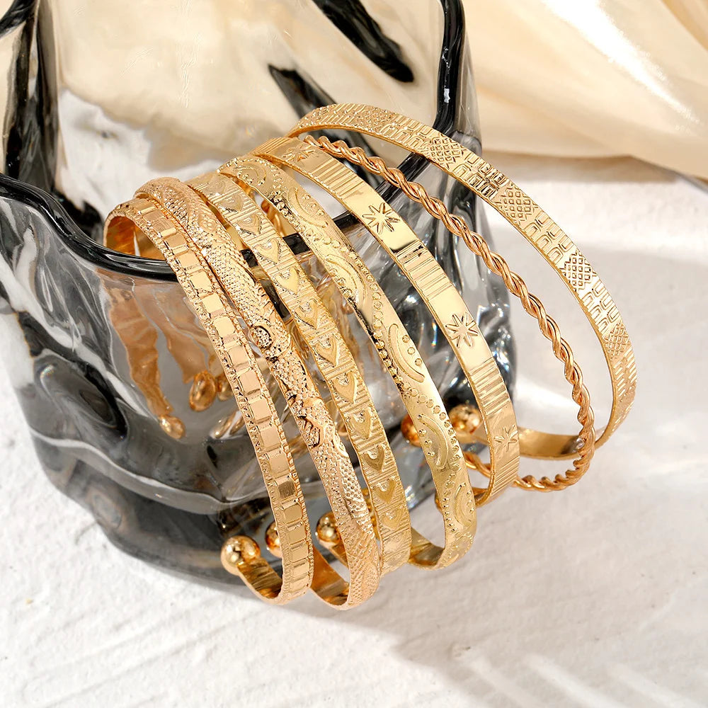 Vesper Edge Set – 7-Piece Gold-Tone Streetwear Bangles