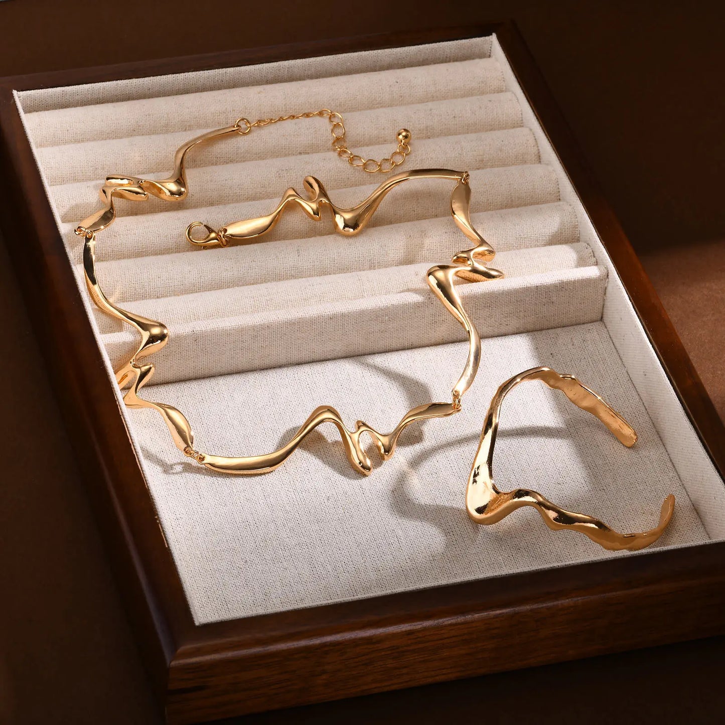 Adjustable Punk Wave Bracelet and Necklace – Modern Edge