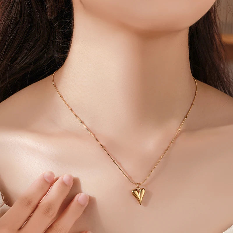 The Eternal Heart Necklace – ALL LOVE Collection