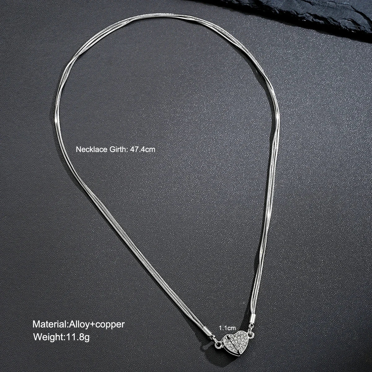 Elegant Heart Zircon Pendant Necklace – Multilayer Clavicle Chain with Magnetic Clasp