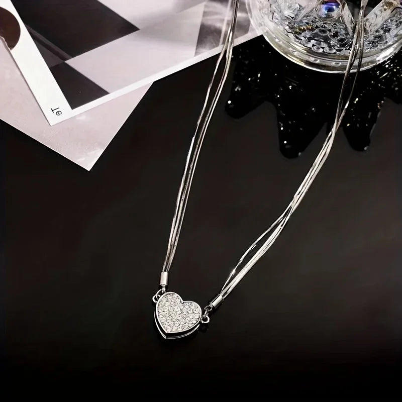 Elegant Heart Zircon Pendant Necklace – Multilayer Clavicle Chain with Magnetic Clasp