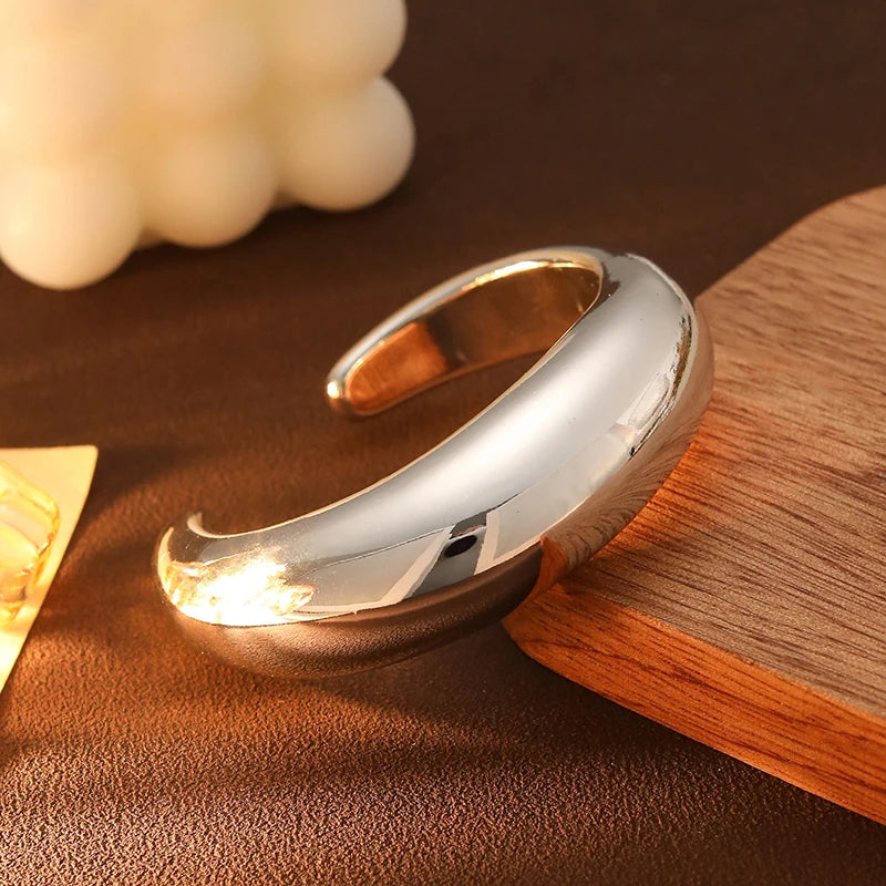 Sculpted Curve Bangle – Bold Irregular Statement Cuff