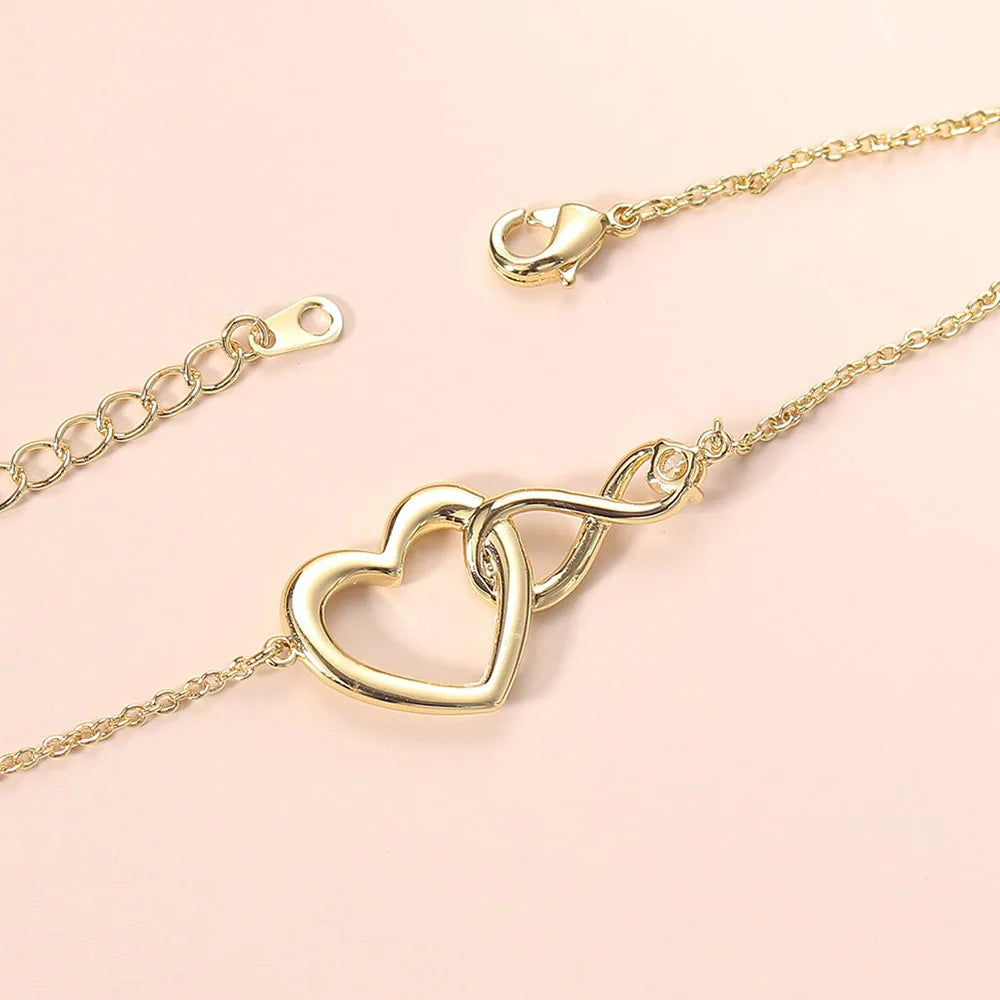 Korean Style Crystal Heart Bracelet – Elegant Rose Gold Charm Bangle