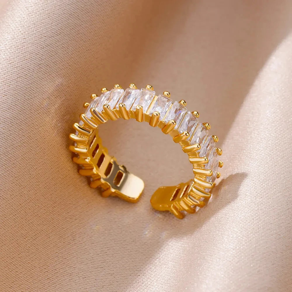 The Aureum Band – 316L Stainless Steel Gold-Tone Ring