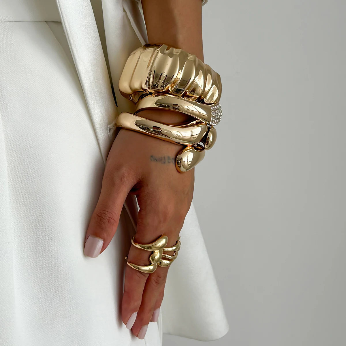 The Nova Drip Bracelet Bangle – Rhinestone-Inlaid Irregular Cuff