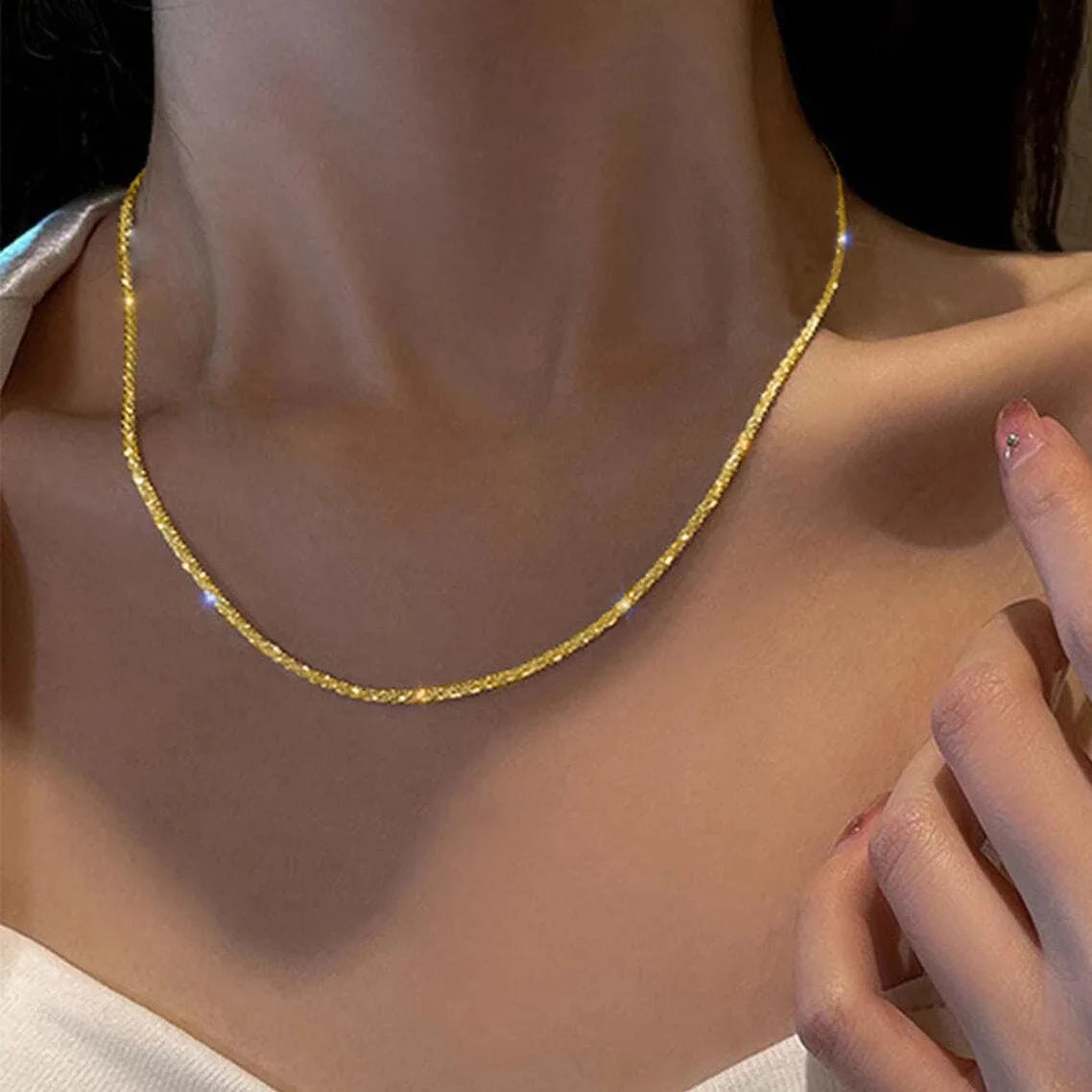 Celestia Necklace – Elegant Silver Clavicle Chain Choker