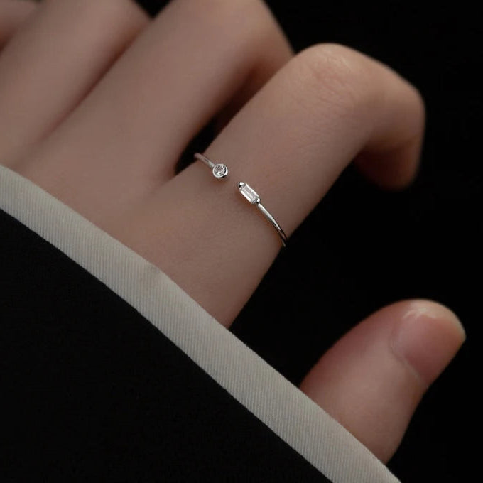 Elegant 14K Gold Plated 925 Silver Ring with Clear CZ – Adjustable Fit