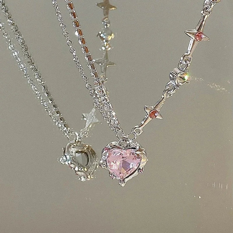 Elegant Heart Zircon Pendant Necklace – Multilayer Clavicle Chain with Magnetic Clasp