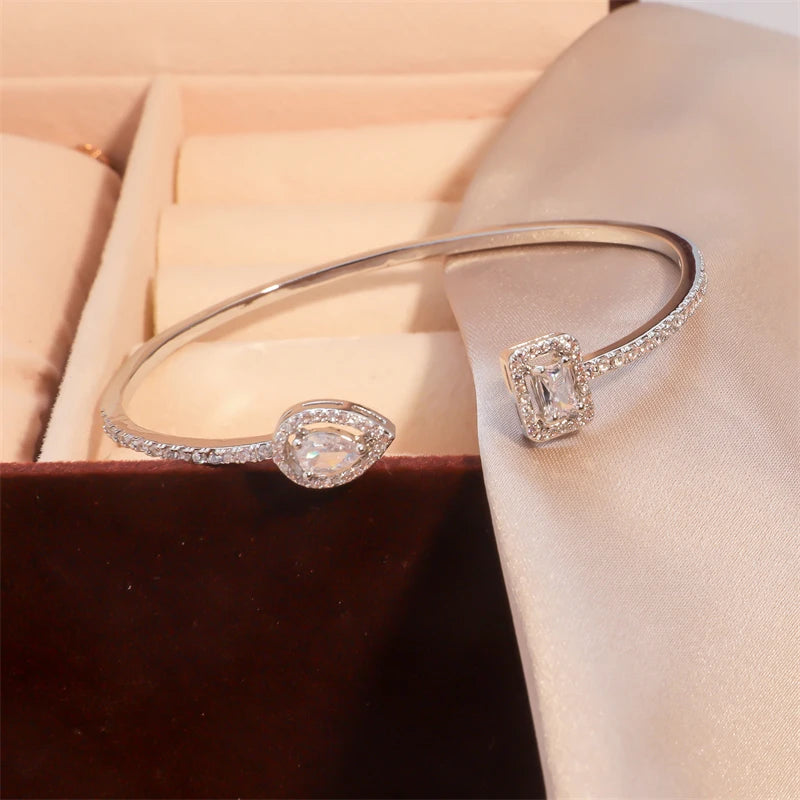 Luxury Gold Geometric Cuff Bangle –  Cubic Zirconia Style Bracelet