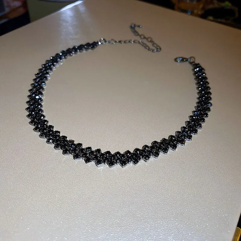 The Radiance Choker – A Luxury Full-Rhinestone Masterpiece