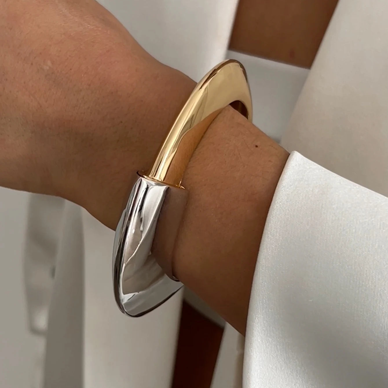 Vintage Gold Wide Cuff Bracelet - Sophira Luxe Edition