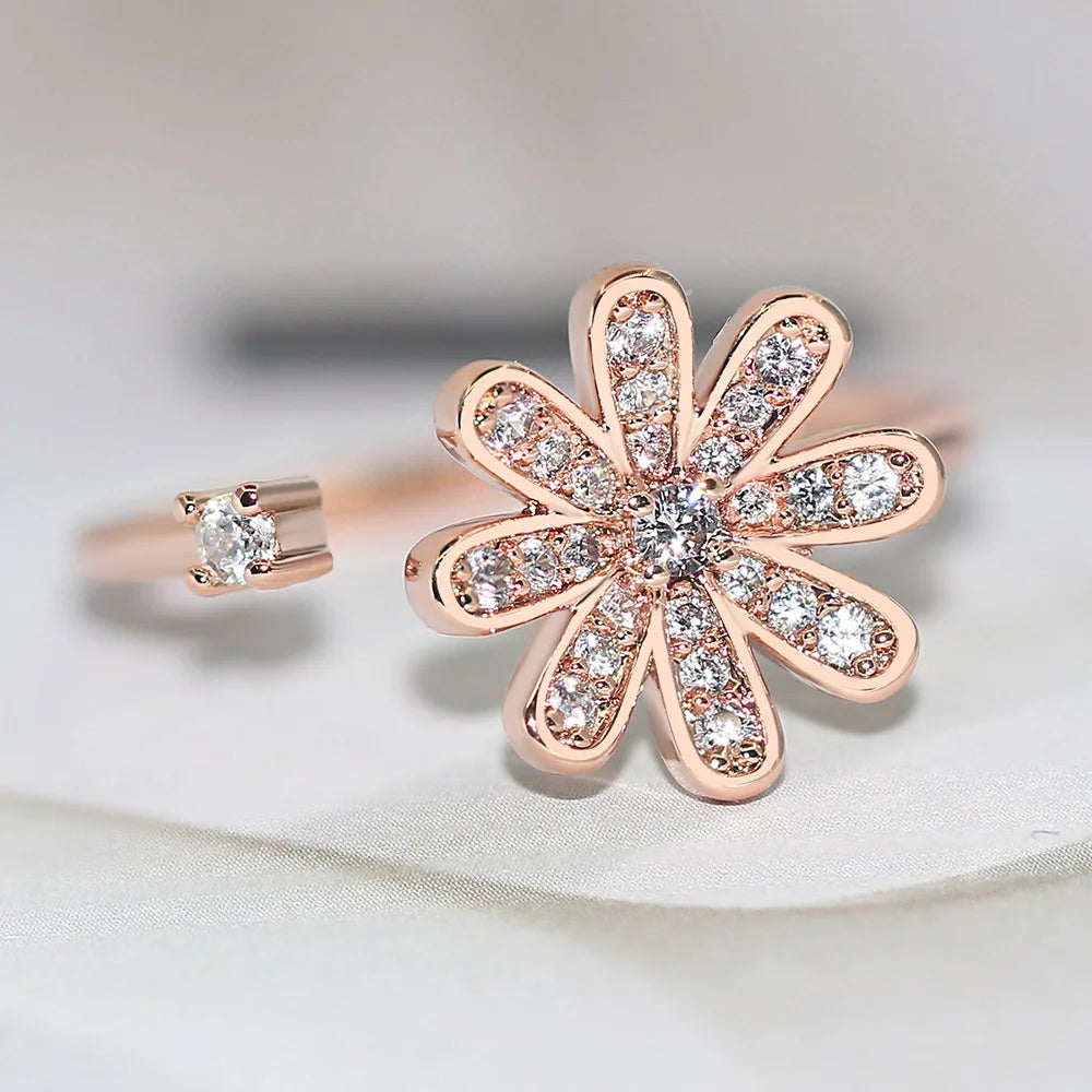 Chic Flower Finger Ring – Rose Gold Tone with Sparkling Gem