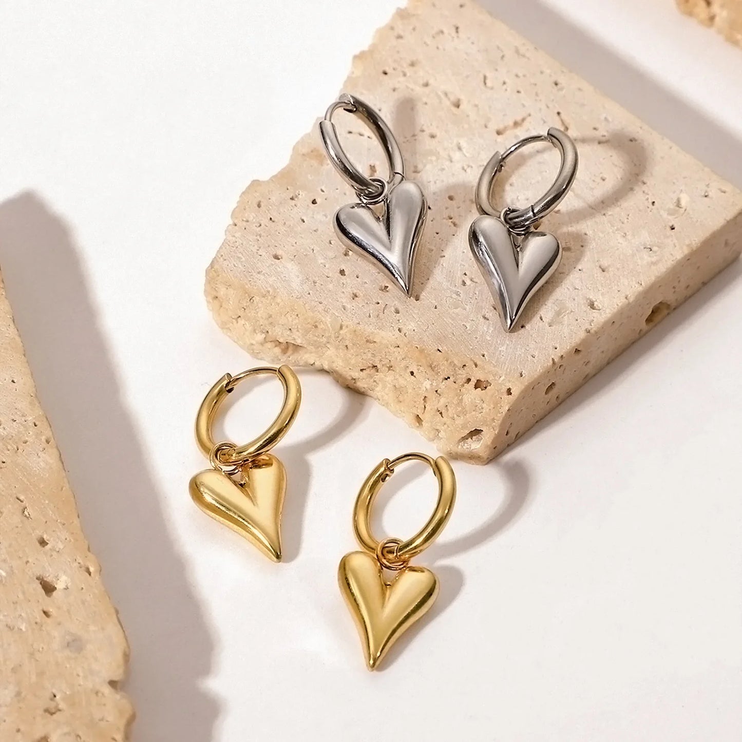 SHOW MORE LOVE HEART EARRINGS