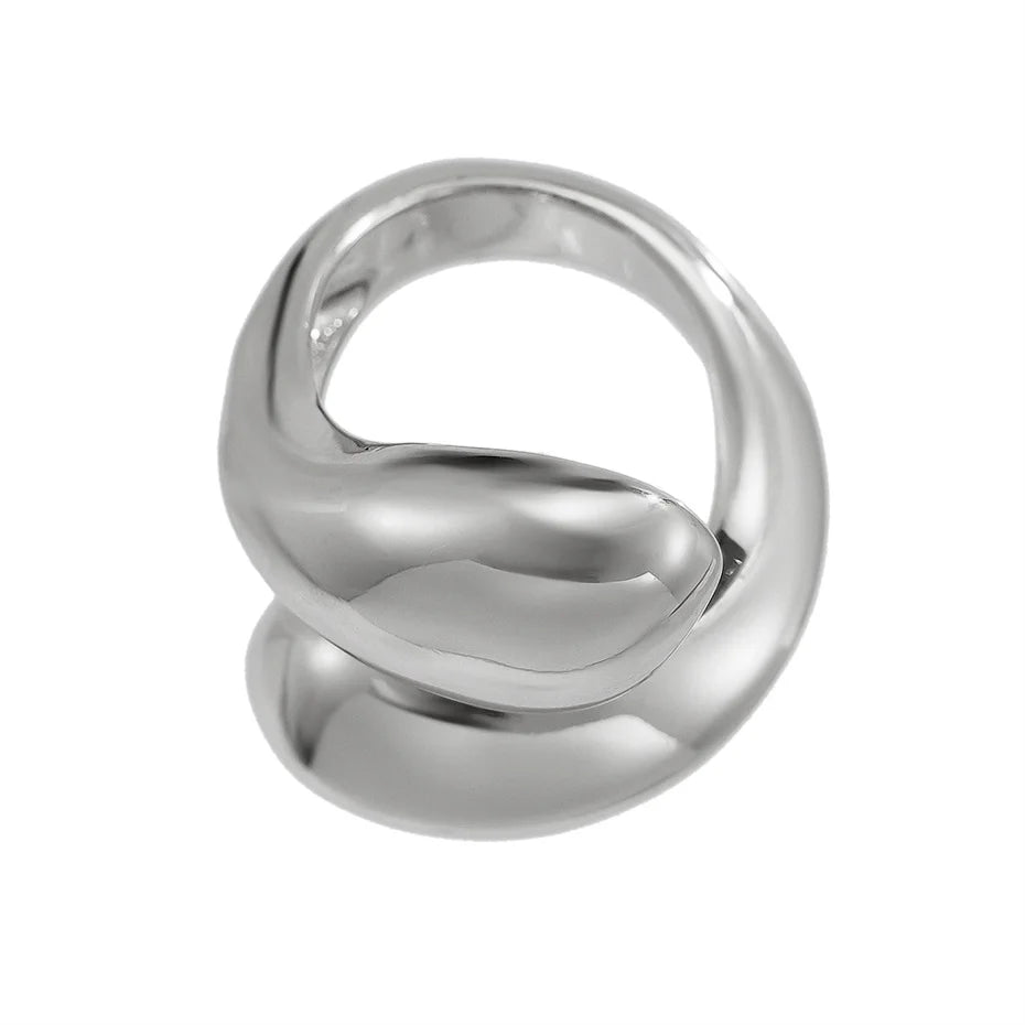 Ophira Ring – Vintage-Inspired Geometric Snake Band