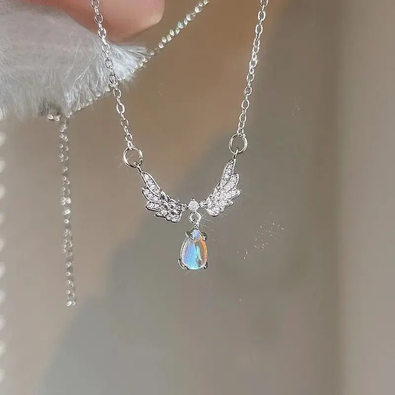 Luxe Pink Bow Pendant Necklace – Dainty Star Detail on Sparkling Chain