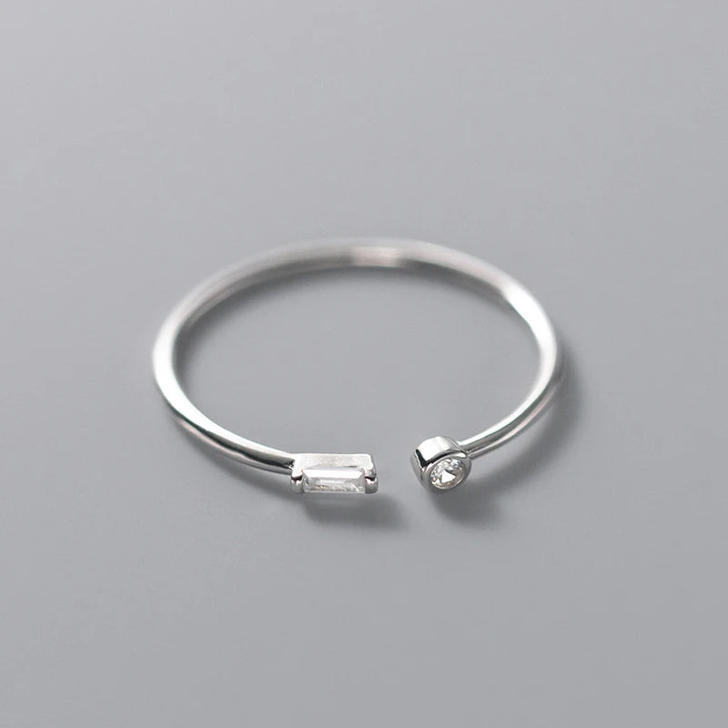 Elegant 14K Gold Plated 925 Silver Ring with Clear CZ – Adjustable Fit